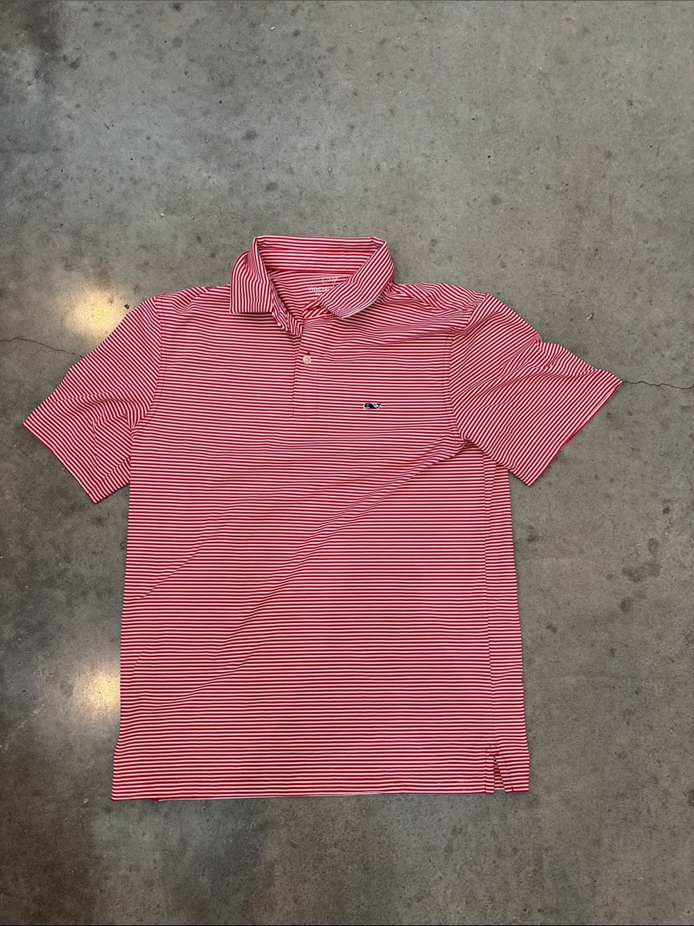 Vineyard Vines Performance Polo – Size XS – Red/White Stripe